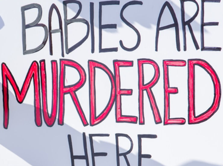 Buffer zones outside abortion clinics to come into effect at end of October | Lee Corey Photography | Credit: Shutterstock